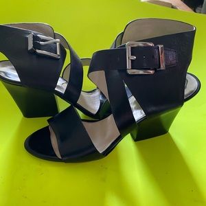 Micheal Kors shoes size 9-/12